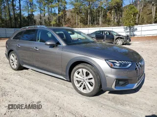 2020 Audi allroad Prestige with VIN WA19NAF47LA065106, listed as a Copart auction lot 82339654 with 16,579 mi miles and Salvage Title. Bid and sale history available at carsss.com. Image 4.