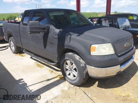 2005 Ford F-150 XLT with VIN 1FTPX12505NB17676, listed as a IAAI auction lot 42743274 with 222,367 mi miles and . Bid and sale history available at DreamBid. Image 1.