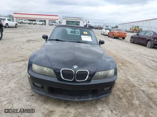 2001 BMW Z3 2.5i with VIN WBACN33491LK46945, listed as a IAAI auction lot 41513135 with 1 mi miles. Bid and sale history available at carsss.com. Image 6.