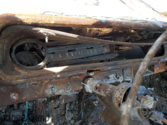 1965 Chevrolet Impala с VIN 164375L212446, выставлен на аукционе Copart как лот 55611653 с пробегом Не указан миль и На запчасти • Non repairable. История ставок и продаж доступна на DreamBid. Изображение 9.