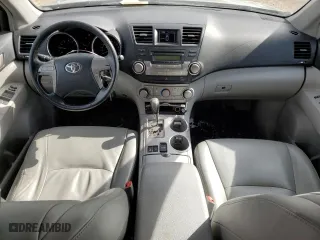 2010 Toyota Highlander SE with VIN 5TDJK3EH7AS013034, listed as a Copart auction lot 50070195 with 277,355 mi miles and Salvage Title. Bid and sale history available at carsss.com. Image 8.