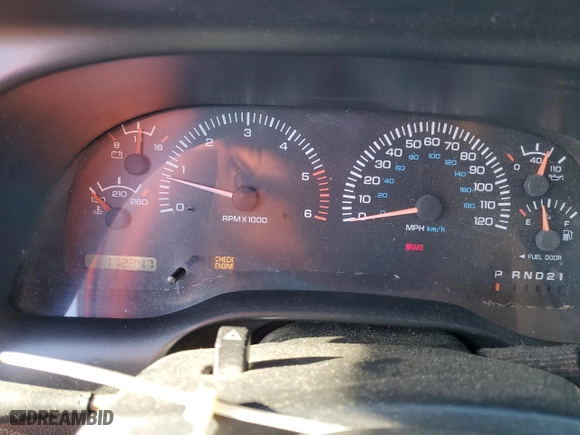 1998 Dodge Ram 1500 with VIN 3B7HF13Z7WG165209, listed as a Copart auction lot 42722435 with 172,347 mi miles and Salvage Title. Bid and sale history available at carsss.com. Image 9.