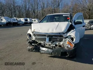 2005 Dodge Durango SLT with VIN 1D4HB48DX5F529653, listed as a Copart auction lot 44368905 with 136,743 mi miles and Salvage title. Bid and sale history available at DreamBid. Image 11.