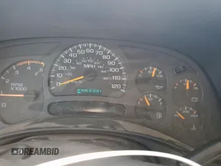 2005 GMC Sierra 2500HD SLE z VIN 1GTHK23245F813805, wystawiony jako Copart lot #51147775 z przebiegiem 213 786 mil mil oraz Czysty tytuł • Clean title. Historia ofert i sprzedaży dostępna na DreamBid. Obrazek 9.