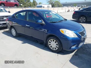 2012 Nissan Versa SL with VIN 3N1CN7APXCL946510, listed as a IAAI auction lot 42000217 with 111,943 mi miles. Bid and sale history available at carsss.com. Image 1.
