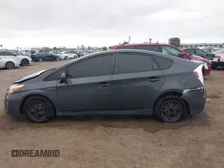 2015 Toyota Prius Four with VIN JTDKN3DU2F0423129, listed as a IAAI auction lot 42191691 with 181,365 mi miles and . Bid and sale history available at DreamBid. Image 14.