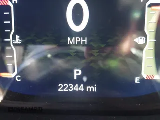 2021 Jeep Gladiator Overland z VIN 1C6HJTFG3ML588042, wystawiony jako IAAI lot #41730427 z przebiegiem 22 344 mil mil oraz . Historia ofert i sprzedaży dostępna na DreamBid. Obrazek 16.