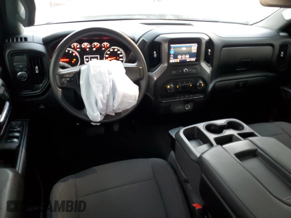 2021 Chevrolet Silverado 1500 Custom with VIN 1GCRWBEH9MZ122437, listed as a Copart auction lot 86158574 with 31,865 mi miles and Salvage Title. Bid and sale history available at DreamBid. Image 8.