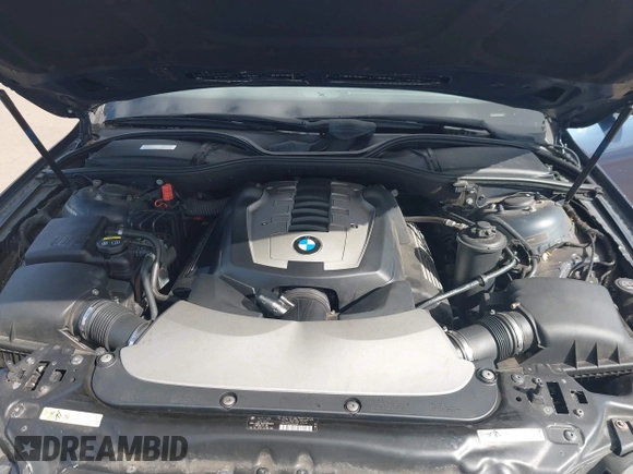 2008 BMW 7 Series 750Li with VIN WBAHN83548DT83470, listed as a IAAI auction lot 41071244 with 106,064 mi miles and . Bid and sale history available at DreamBid. Image 10.