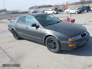 2001 Mitsubishi Diamante LS with VIN 6MMAP67P21T009410, listed as a IAAI auction lot 41804325 with 192,812 mi miles. Bid and sale history available at carsss.com. Image 1.