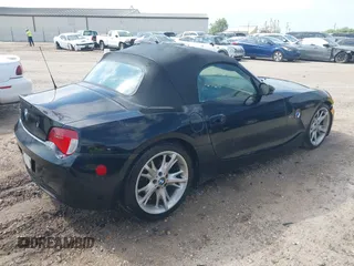 2008 BMW Z4 3.0i z VIN 4USBU33548LW76221, wystawiony jako IAAI lot #41979057 z przebiegiem 102 879 mil mil oraz . Historia ofert i sprzedaży dostępna na DreamBid. Obrazek 4.