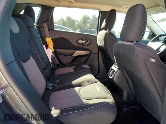2017 Jeep Cherokee Altitude z VIN 1C4PJLAS0HW578220, wystawiony jako Copart lot #84244064 z przebiegiem 32 618 mil mil oraz Szkoda całkowita • Salvage title. Historia ofert i sprzedaży dostępna na DreamBid. Obrazek 11.