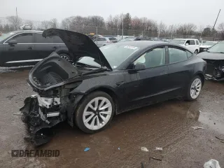2022 Tesla Model 3 with VIN 5YJ3E1EA3NF288398, listed as a Copart auction lot 50252735 with 89,968 mi miles and Salvage Title. Bid and sale history available at carsss.com. Image 1.