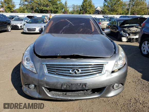 2015 Infiniti Q40 with VIN JN1CV6AR5FM522318, listed as a Copart auction lot 42323984 with 70,348 mi miles and Non Repairable. Bid and sale history available at carsss.com. Image 5.