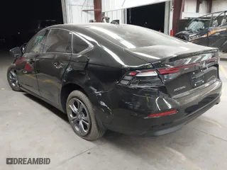 2024 Honda Accord Sedan EX with VIN 1HGCY1F38RA059206, listed as a IAAI auction lot 40984266 with 1 mi miles. Bid and sale history available at carsss.com. Image 3.