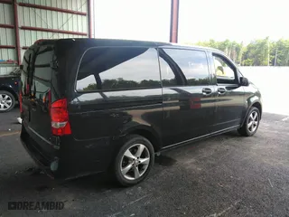 2018 Mercedes-Benz Metris Passenger Van with VIN WD4PG2EE1J3354805, listed as a IAAI auction lot 39683564 with 17,092 mi miles. Bid and sale history available at carsss.com. Image 4.