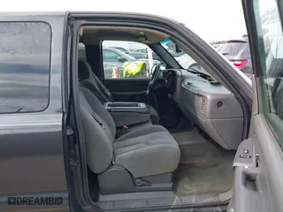 2004 Chevrolet Silverado 1500 Work Truck with VIN 2GCEC19V941123159, listed as a IAAI auction lot 41419477 with 171,449 mi miles. Bid and sale history available at carsss.com. Image 5.