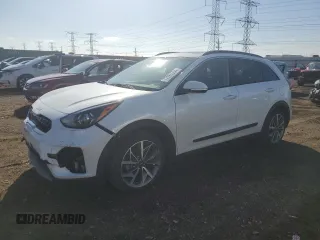 2022 Kia Niro Touring SE with VIN KNDCC3LC7N5518757, listed as a Copart auction lot 77995554 with 28,842 mi miles and Salvage Title. Bid and sale history available at carsss.com. Image 1.