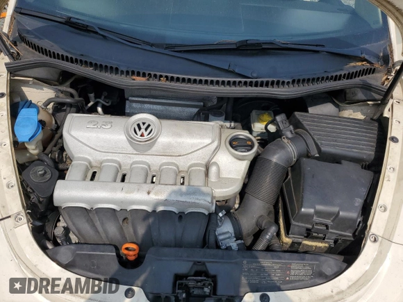 2009 Volkswagen Beetle S with VIN 3VWRW31C89M503329, listed as a Copart auction lot 64251285 with 168,900 mi miles and Salvage title. Bid and sale history available at DreamBid. Image 11.