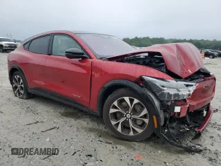 2021 Ford Mustang Mach-E Premium с VIN 3FMTK3R77MMA07017, выставлен на аукционе Copart как лот 58750095 с пробегом 70 327 миль миль и Списание • Salvage title. История ставок и продаж доступна на DreamBid. Изображение 4.