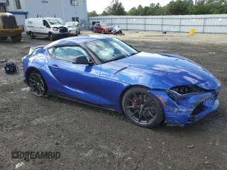 2023 Toyota Supra 3.0 z VIN WZ1DB0G02PW059707, wystawiony jako Copart lot #69791693 z przebiegiem 7559 mil mil oraz . Historia ofert i sprzedaży dostępna na DreamBid. Obrazek 4.