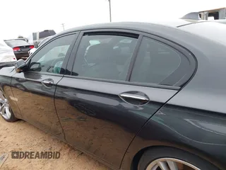 2014 BMW 7 Series 750i с VIN WBAYA8C55ED228448, выставлен на аукционе IAAI как лот 41350013 с пробегом 97 829 миль миль и . История ставок и продаж доступна на DreamBid. Изображение 14.