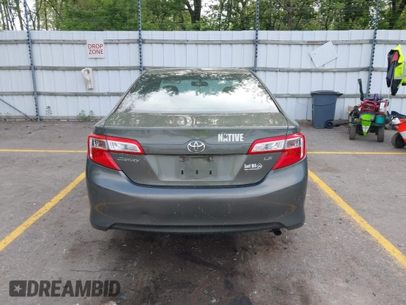 2012 Toyota Camry L z VIN 4T1BF1FK4CU530650, wystawiony jako IAAI lot #42275744 z przebiegiem 189 490 mil mil oraz . Historia ofert i sprzedaży dostępna na DreamBid. Obrazek 16.