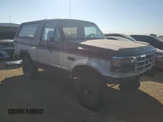 1996 Ford Bronco Custom with VIN 1FMEU15H2TLB67974, listed as a Copart auction lot 75960594 with 236,973 mi miles and Clean Title. Bid and sale history available at carsss.com. Image 4.