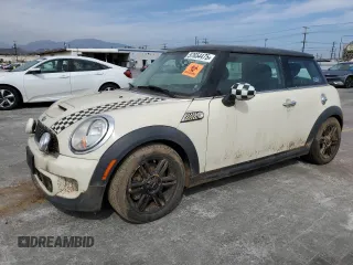 2013 MINI Hardtop S with VIN WMWSV3C51DT394368, listed as a Copart auction lot 57654475 with 86,136 mi miles and Clean Title. Bid and sale history available at DreamBid. Image 1.