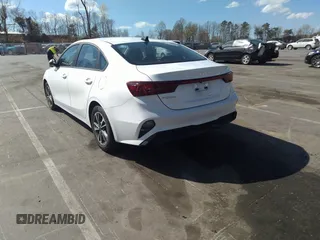 2023 Kia Forte LXS with VIN 3KPF24AD5PE637982, listed as a IAAI auction lot 41850509 with 27,495 mi miles and . Bid and sale history available at DreamBid. Image 3.
