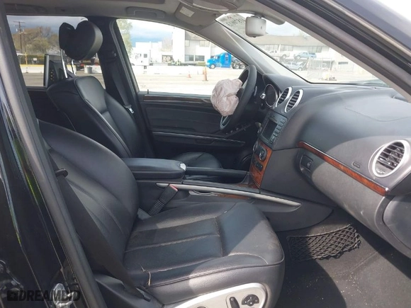 2012 Mercedes-Benz GL-Class GL 450 with VIN 4JGBF7BE6CA785983, listed as a IAAI auction lot 41870613 with 75,004 mi miles. Bid and sale history available at carsss.com. Image 5.
