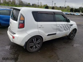 2011 Kia Soul + with VIN KNDJT2A21B7262871, listed as a Copart auction lot 52214145 with 239,808 mi miles and Clean Title. Bid and sale history available at carsss.com. Image 3.