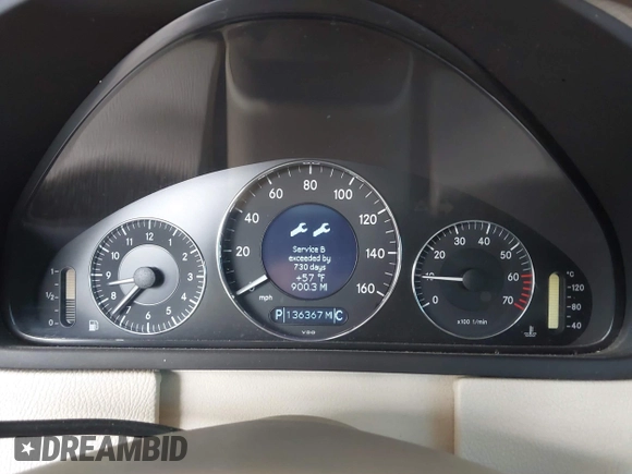 2005 Mercedes-Benz CLK 500 with VIN WDBTK75J55F139609, listed as a IAAI auction lot 42232645 with 136,367 mi miles and . Bid and sale history available at DreamBid. Image 7.