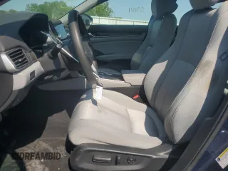 2018 Honda Accord EX z VIN 1HGCV1F4XJA201531, wystawiony jako Copart lot #59011995 z przebiegiem 180 265 mil mil oraz Szkoda całkowita • Salvage title. Historia ofert i sprzedaży dostępna na DreamBid. Obrazek 7.