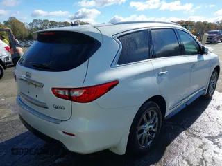 2015 Infiniti QX60 with VIN 5N1AL0MN8FC556612, listed as a IAAI auction lot 40869573 with 147,650 mi miles and . Bid and sale history available at carsss.com. Image 4.