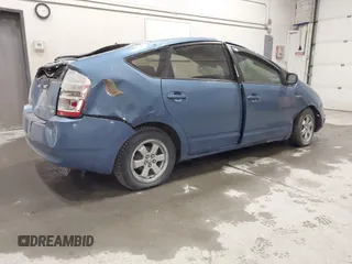 2008 Toyota Prius with VIN JTDKB20U787759488, listed as a IAAI auction lot 42083886 with Not Provided miles and . Bid and sale history available at DreamBid. Image 4.