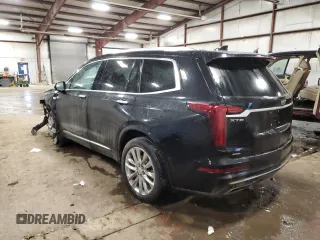 2022 Cadillac XT6 Premium Luxury z VIN 1GYKPDRS3NZ125572, wystawiony jako Copart lot #43626965 z przebiegiem 63 923 mil mil oraz Nie do naprawy • Non repairable. Historia ofert i sprzedaży dostępna na DreamBid. Obrazek 2.