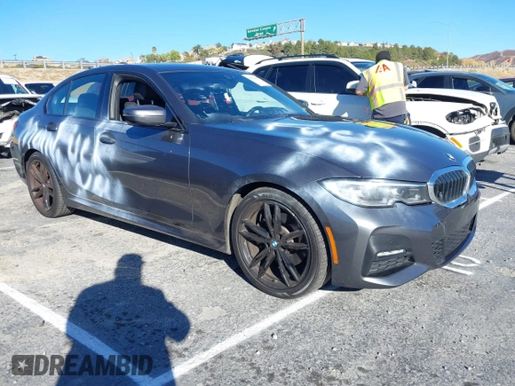 2022 BMW 3 Series 330i xDrive with VIN 3MW5R7J06N8C42529, listed as a IAAI auction lot 41272483 with 45,087 mi miles. Bid and sale history available at carsss.com. Image 1.