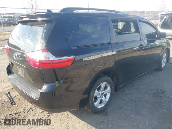 2018 Toyota Sienna LE Auto Access Seat с VIN 5TDKZ3DC8JS911678, выставлен на аукционе IAAI как лот 41136523 с пробегом 105 896 миль миль и . История ставок и продаж доступна на DreamBid. Изображение 4.