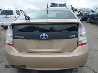 2011 Toyota Prius I with VIN JTDKN3DU8B1408929, listed as a IAAI auction lot 41925472 with 162,130 mi miles. Bid and sale history available at carsss.com. Image 16.