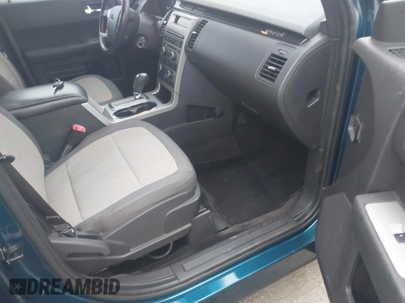 2011 Ford Flex SE with VIN 2FMGK5BC6BBD10583, listed as a IAAI auction lot 41715689 with 168,575 mi miles. Bid and sale history available at carsss.com. Image 5.