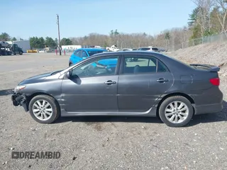 2010 Toyota Corolla z VIN 2T1BU4EE0AC489631, wystawiony jako IAAI lot #42139875 z przebiegiem 257 005 mil mil oraz . Historia ofert i sprzedaży dostępna na DreamBid. Obrazek 14.