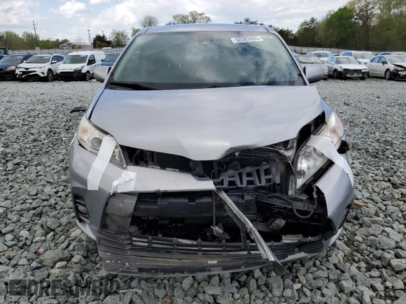 2018 Toyota Sienna XLE Auto Access Seat with VIN 5TDYZ3DC4JS913230, listed as a Copart auction lot 52383965 with 208,623 mi miles and Salvage Title. Bid and sale history available at carsss.com. Image 5.