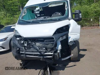 2025 Ram ProMaster Cargo Tradesman with VIN 3C6MRVJG5SE509714, listed as a IAAI auction lot 42140822 with Not Provided miles and . Bid and sale history available at DreamBid. Image 11.
