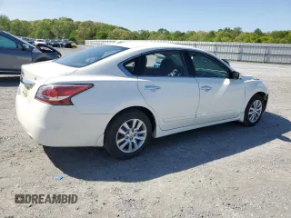 2015 Nissan Altima 2.5 S with VIN 1N4AL3AP0FC409685, listed as a Copart auction lot 52282955 with 69,367 mi miles and Salvage Title. Bid and sale history available at carsss.com. Image 3.