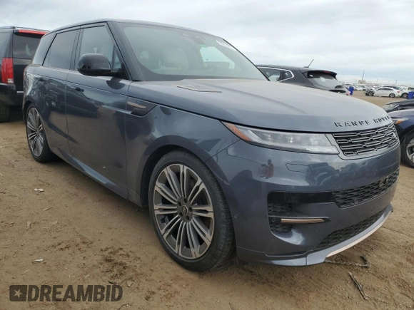 2024 Land Rover Range Rover Sport Dynamic SE with VIN SAL1L9FU3RA175238, listed as a Copart auction lot 68252214 with Not provided miles and Salvage title. Bid and sale history available at DreamBid. Image 4.