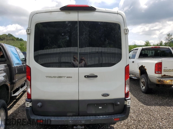 2018 Ford Transit z VIN 1FTYR2CMXJKA85664, wystawiony jako Copart lot #62708365 z przebiegiem Nie podano mil oraz Szkoda całkowita • Salvage title. Historia ofert i sprzedaży dostępna na DreamBid. Obrazek 6.