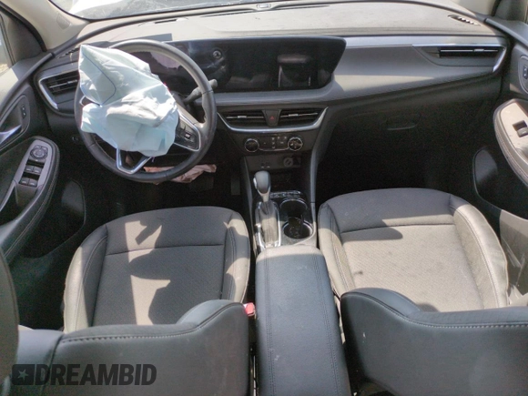 2025 Buick Encore GX Preferred with VIN KL4AMCSL7SB144454, listed as a Copart auction lot 62579385 with Not provided miles and Clean title. Bid and sale history available at DreamBid. Image 8.