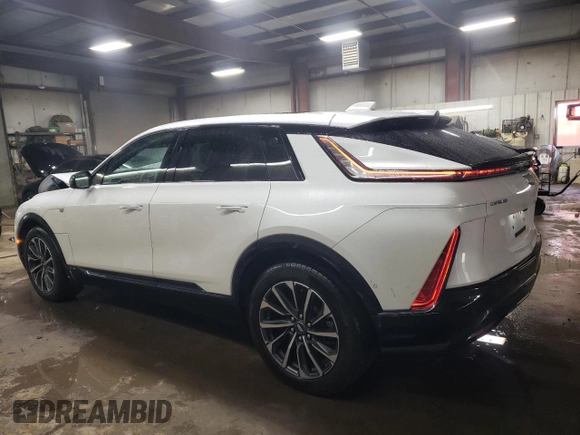 2025 Cadillac LYRIQ z VIN 1GYKPURL7SZ303441, wystawiony jako Copart lot #47011235 z przebiegiem 1 078 mil mil oraz Szkoda całkowita • Salvage title. Historia ofert i sprzedaży dostępna na DreamBid. Obrazek 2.