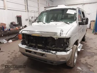 2008 Ford Econoline Passenger XL with VIN 1FBNE31L78DA28548, listed as a IAAI auction lot 41365324 with 175,585 mi miles. Bid and sale history available at carsss.com. Image 18.